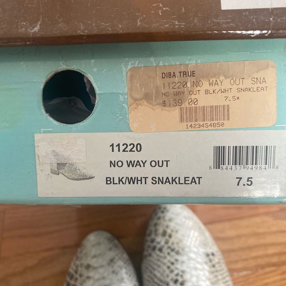 Diba True Womens No Way Out Slip On Flats Casual Shoes Size 7.5.  New - Picture 7 of 10